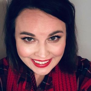 Meet your Posher, Candace